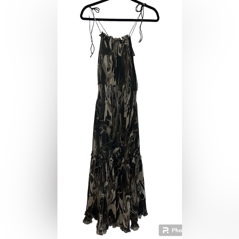 Banana Republic flowy, marble print Maxi Dress - Picture 4 of 9